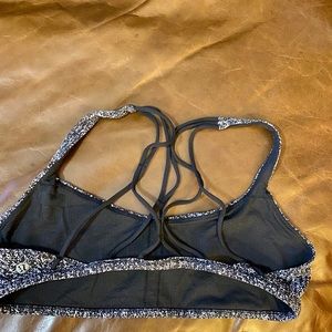 lululemon athletica Tops - Lululemon Sports Bra lululemon athletica Tops - Lululemon Sports Bra